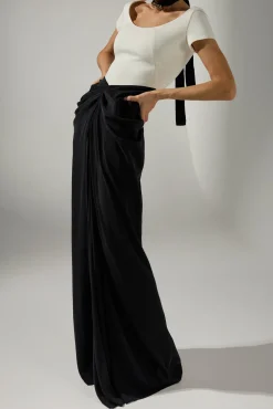 Amna Long Dress In Black-White