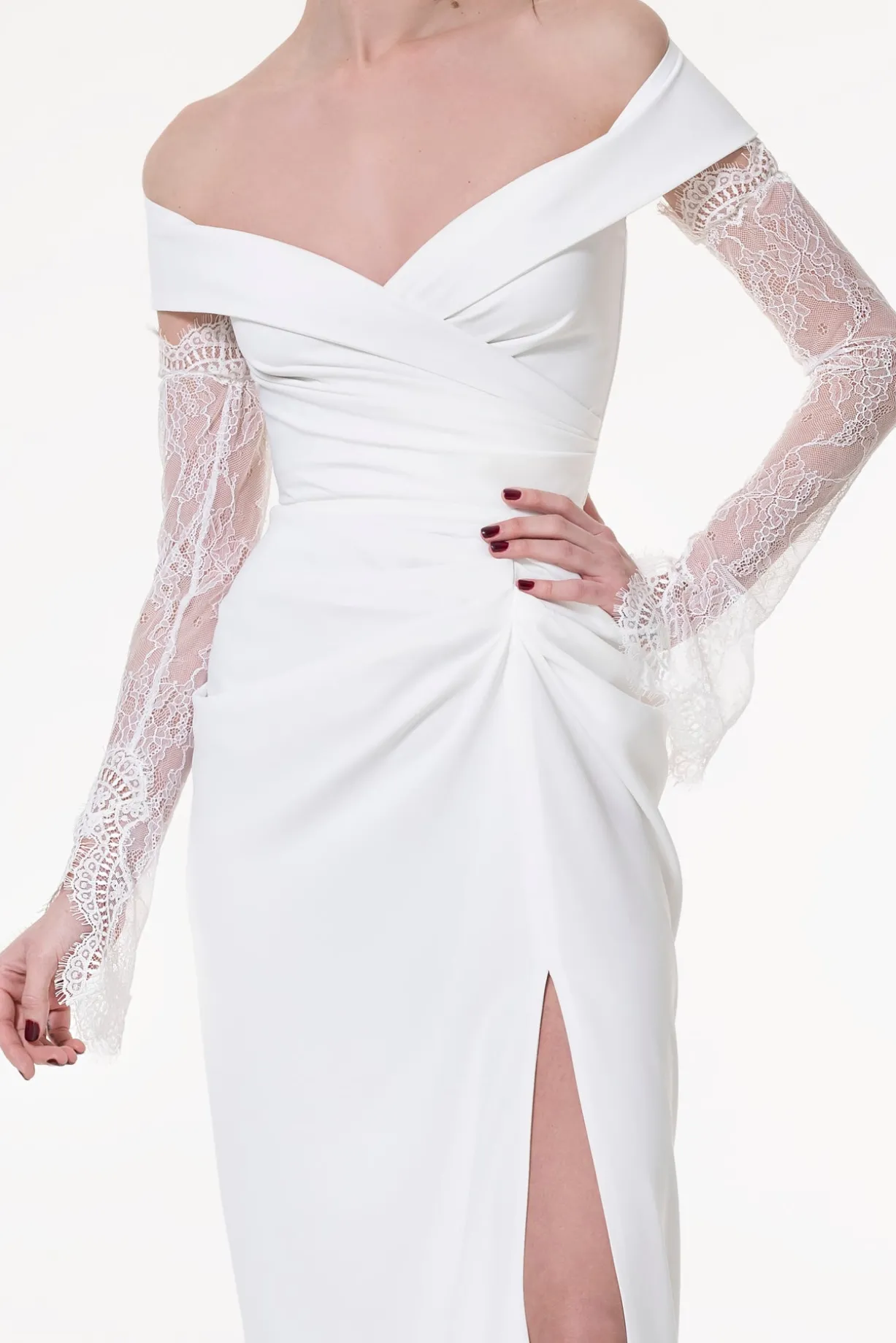 Embroidered Long Lace Gloves In Ivory