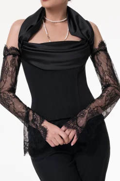 Embroidered Long Lace Gloves In Black