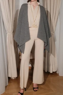 Hera Cashmere Poncho In Windsor