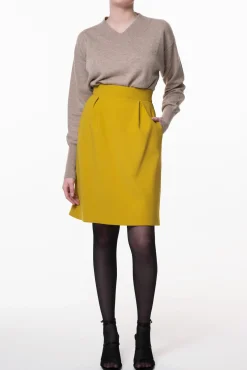 Huda V-Neck Cashmere Sweater In Sesame