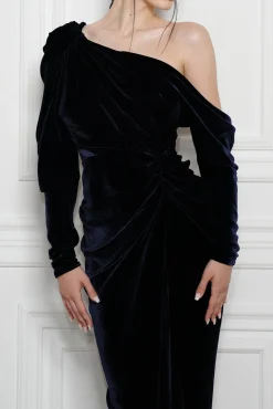 Zeina Long Velvet Gown in Midnight Blue